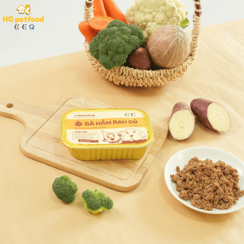 GÀ HẦM RAU CỦ
